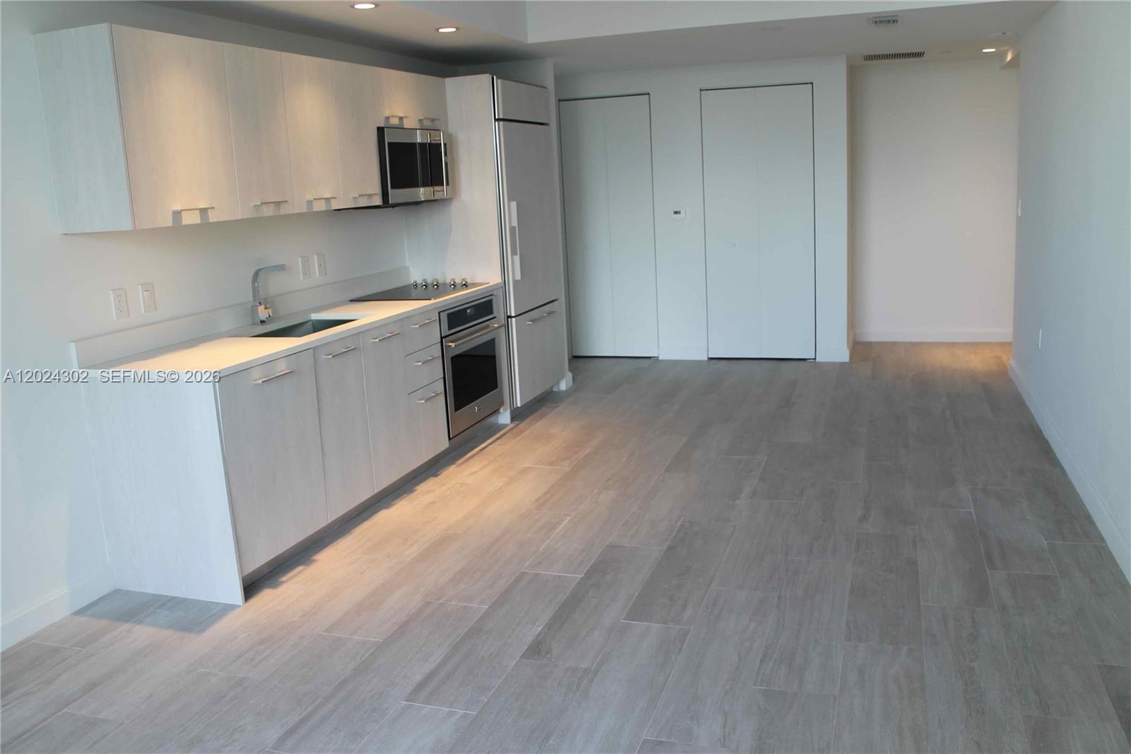45 SW 9th Street 2109, Miami, FL 33130, Miami