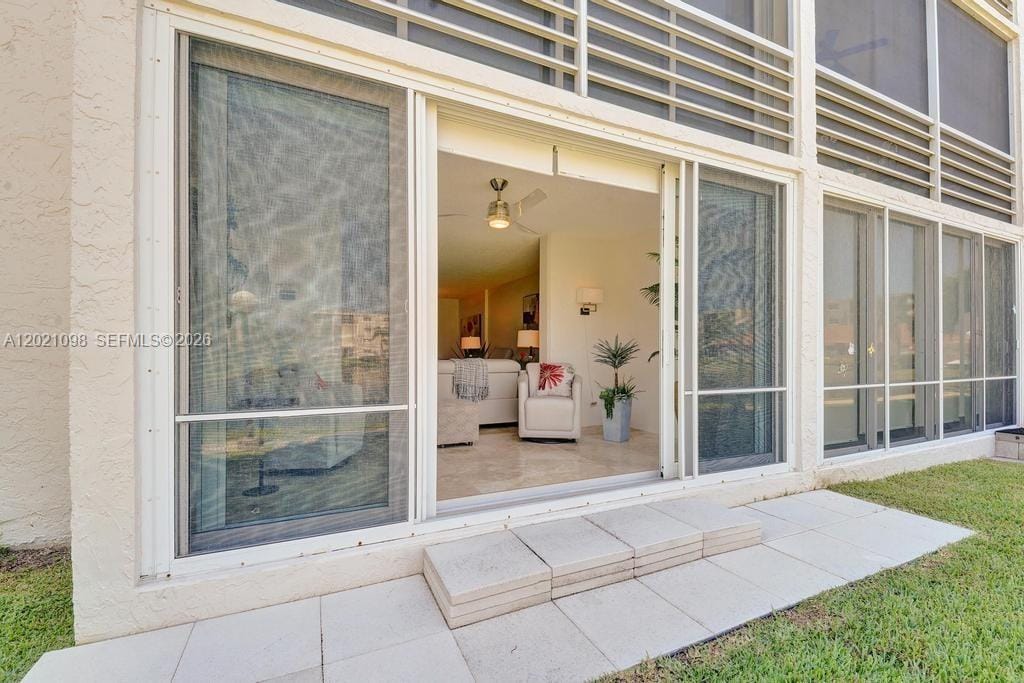 1025 SE 3rd Avenue 108 — photo 11