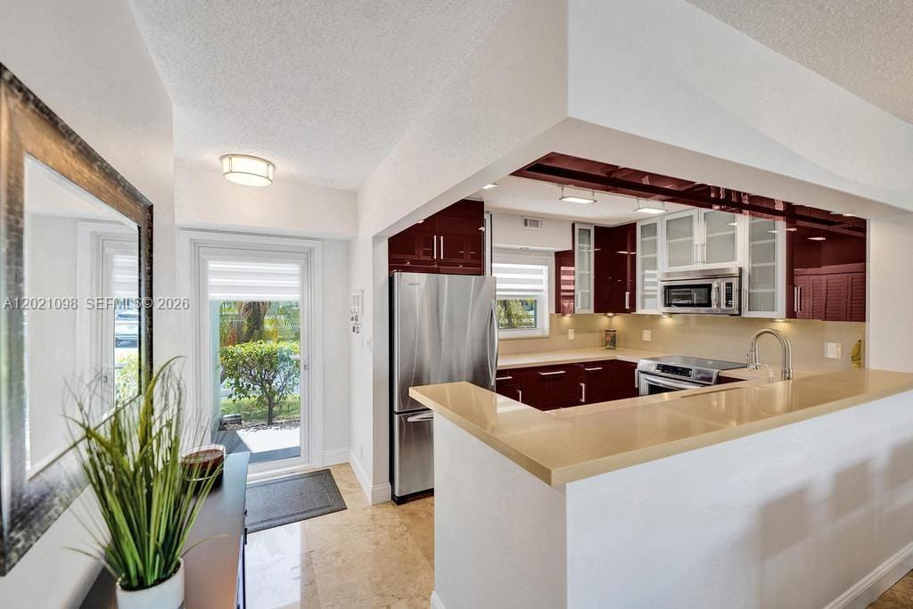 1025 SE 3rd Avenue 108 — photo 3