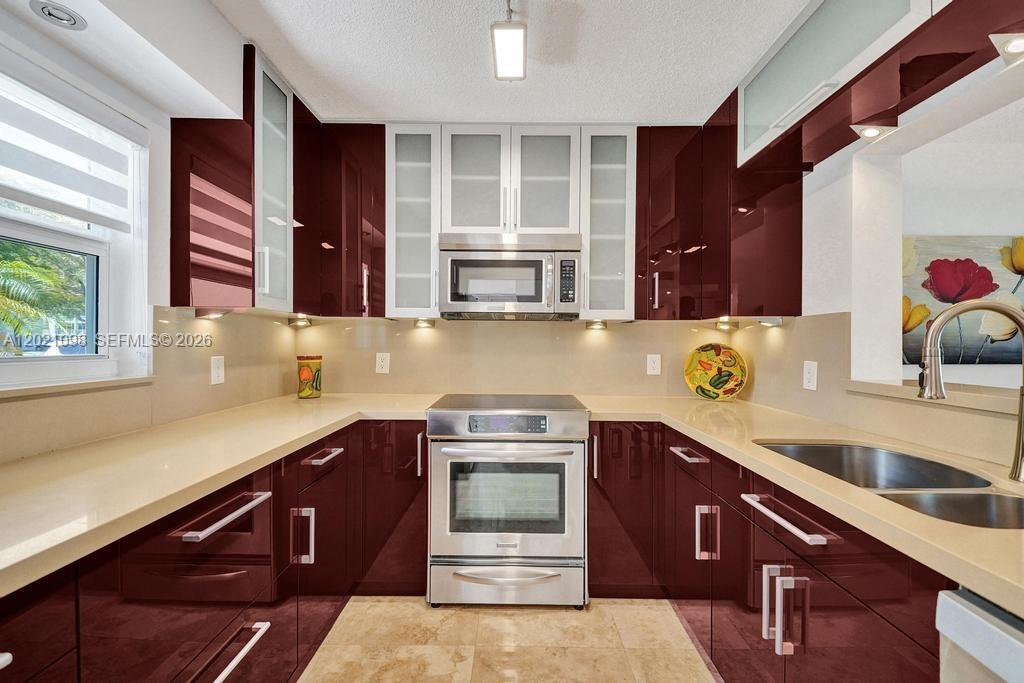 1025 SE 3rd Avenue 108, Dania Beach, FL 33004, Dania Beach