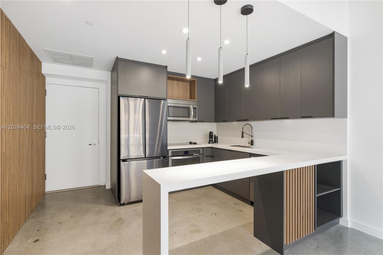 151 SE 1st Street 905, Miami, FL 33131 photo 6