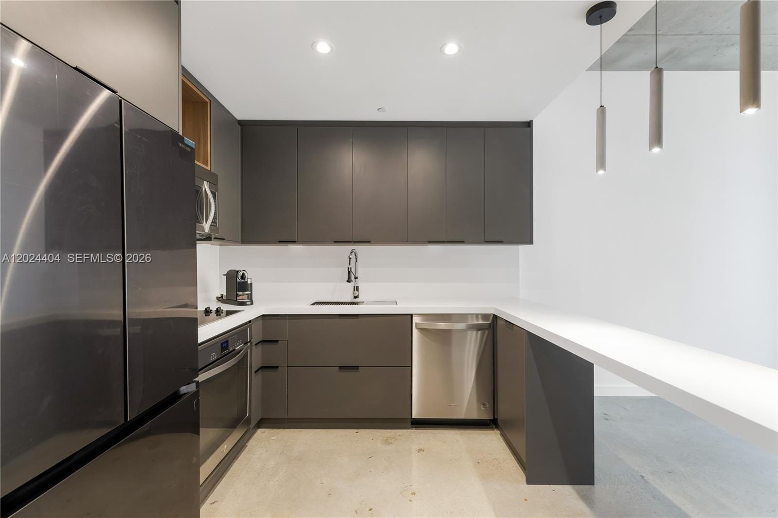 151 SE 1st Street 905, Miami, FL 33131 photo 8