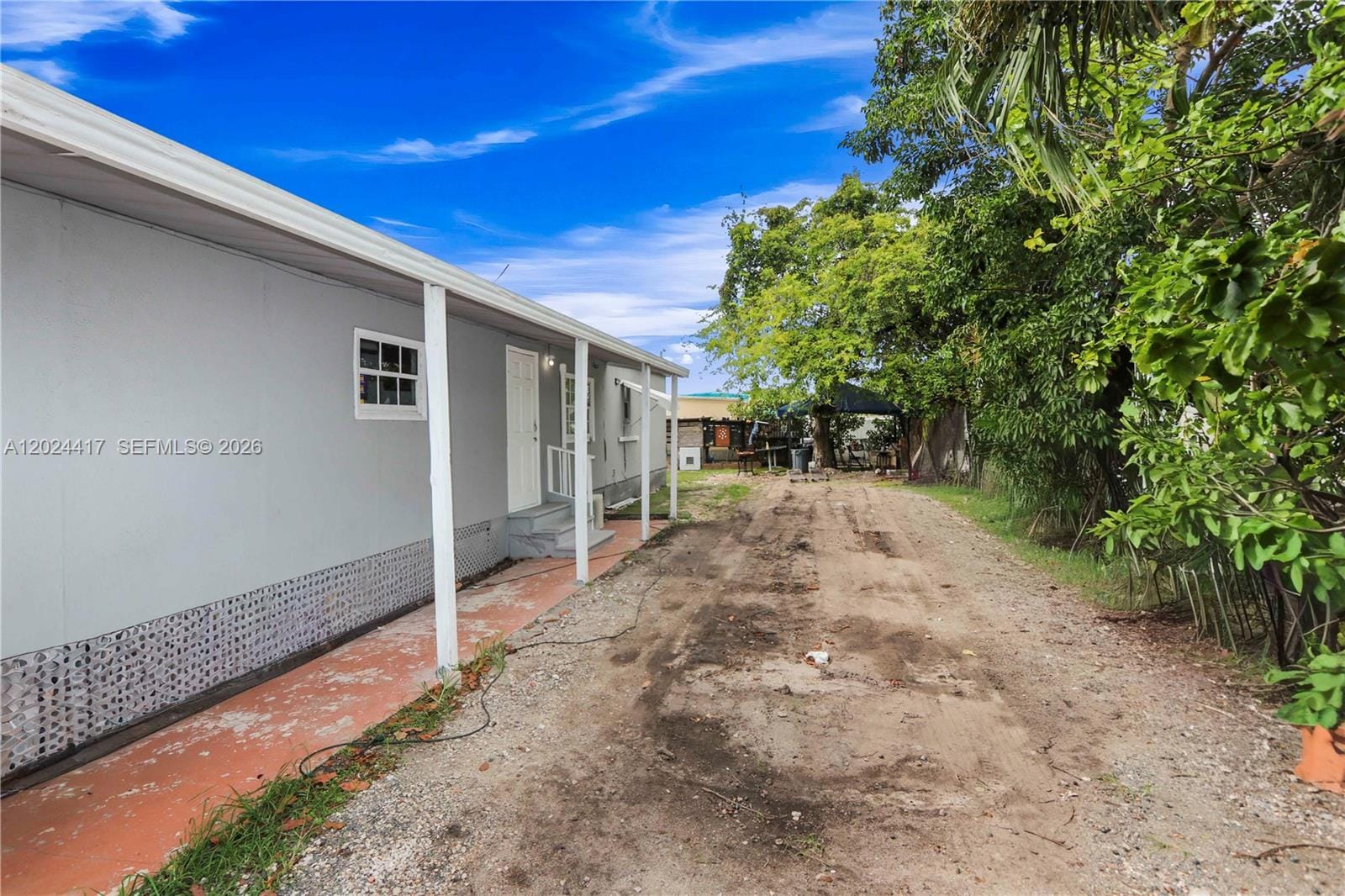 827 SW 128 Avenue, Miami, FL 33184 photo 20