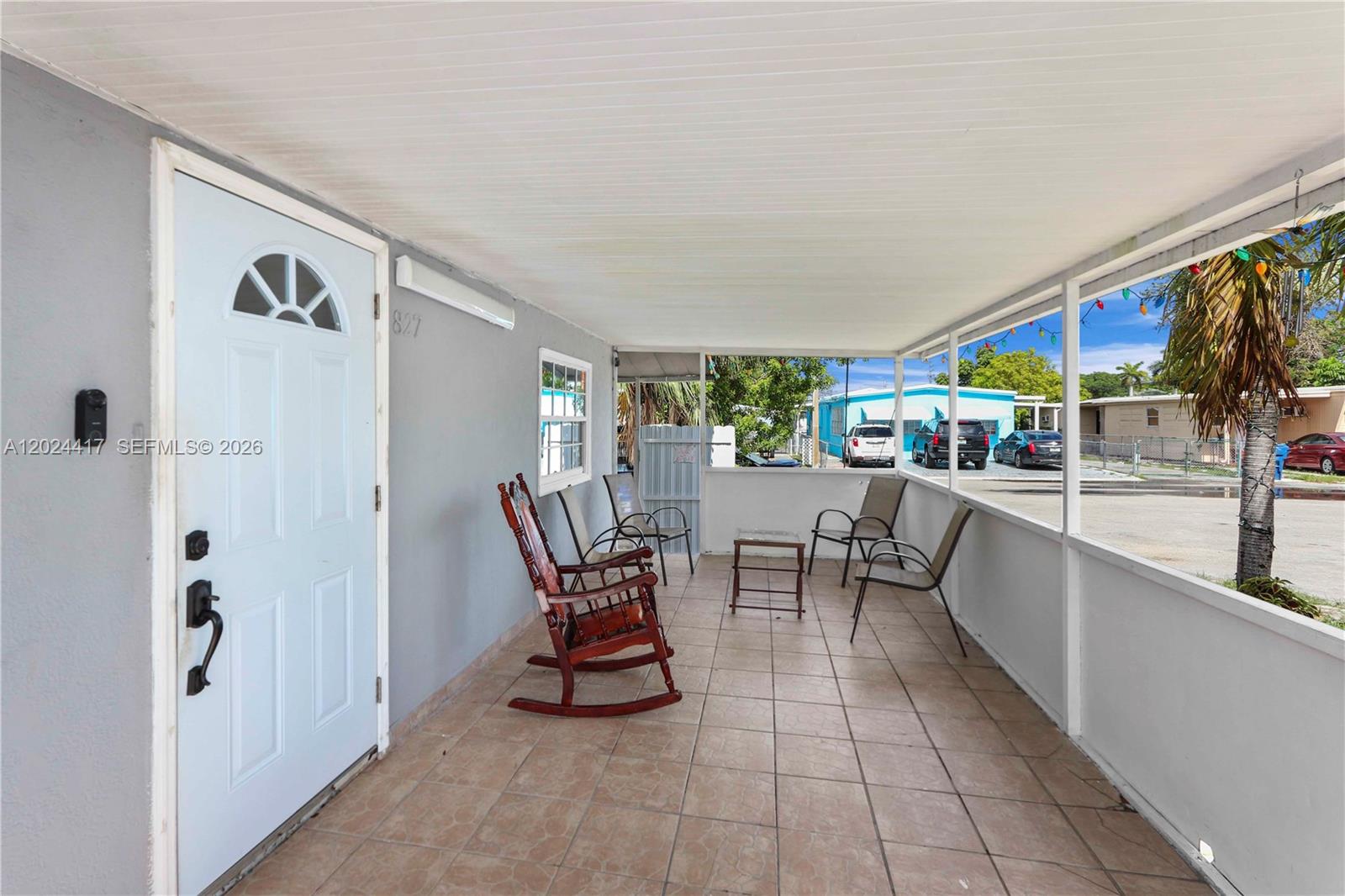 827 SW 128 Avenue, Miami, FL 33184, Miami