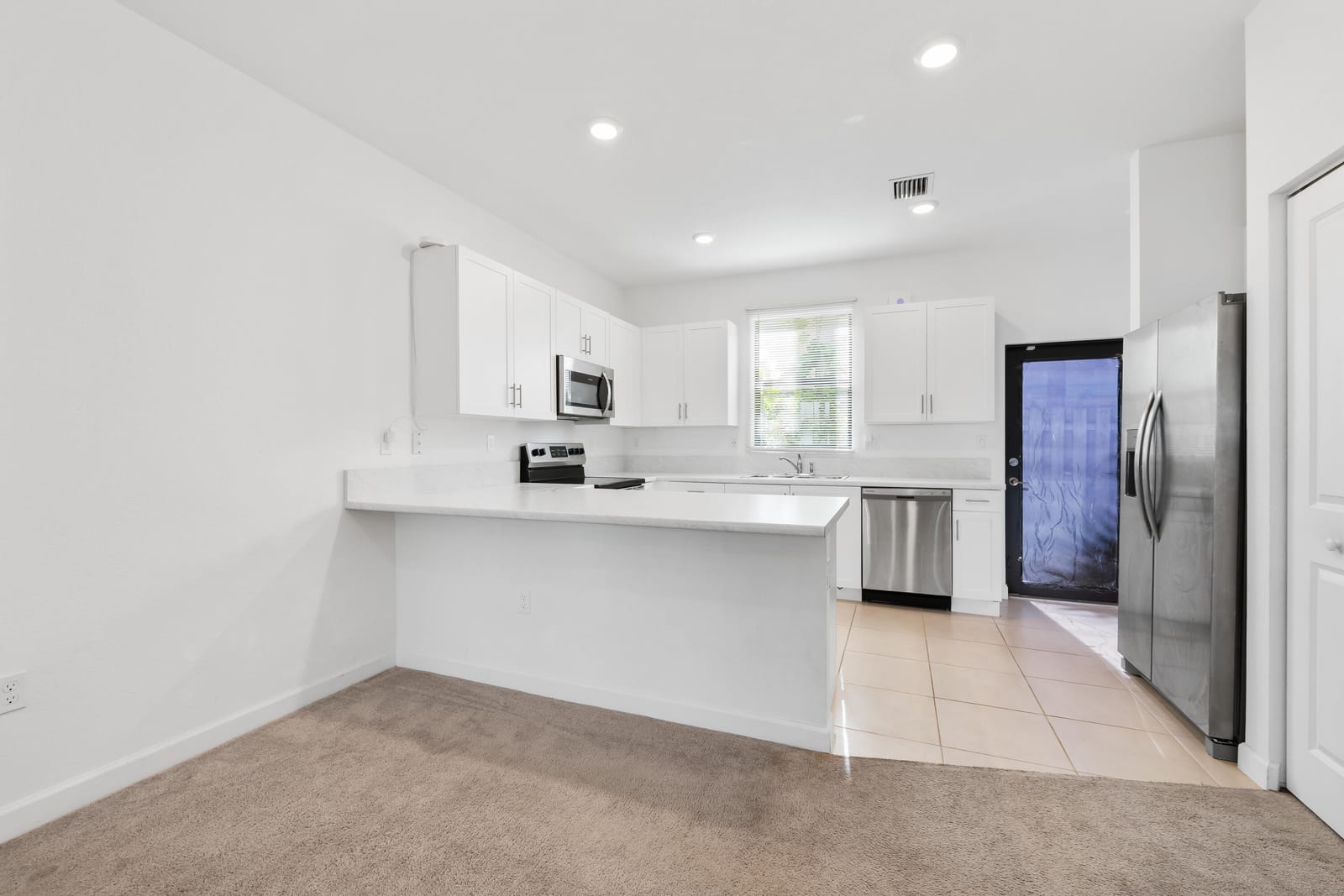 534 SW 19th Terrace, Fort Lauderdale, FL 33312 photo 5
