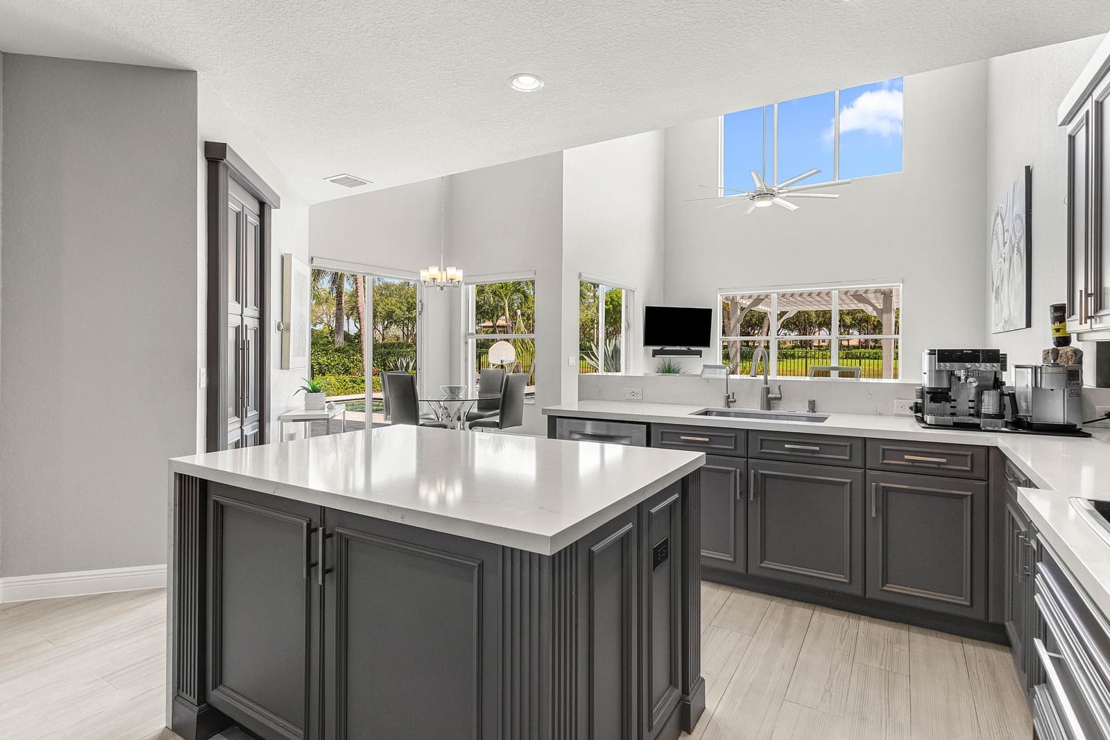8861 Starhaven Cove — photo 12