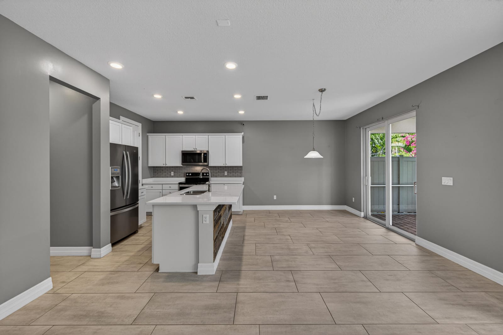 4715 Eucalyptus Drive, Hollywood, FL 33021 photo 14