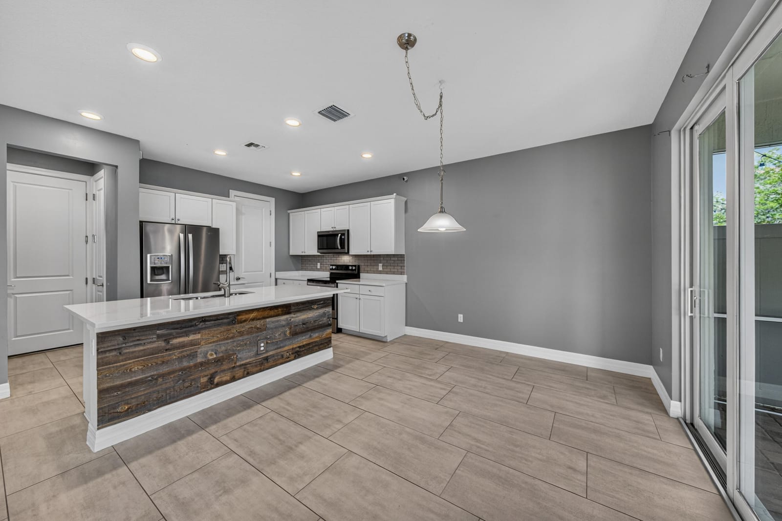 4715 Eucalyptus Drive, Hollywood, FL 33021 photo 16