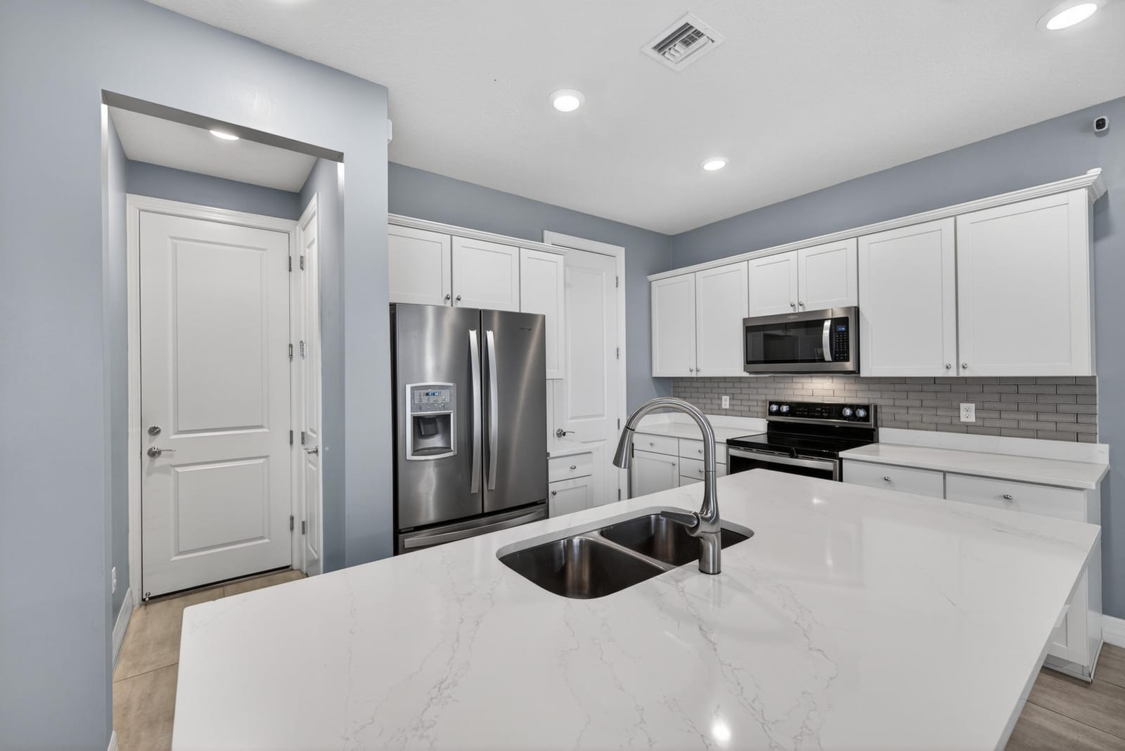 4715 Eucalyptus Drive, Hollywood, FL 33021 photo 25