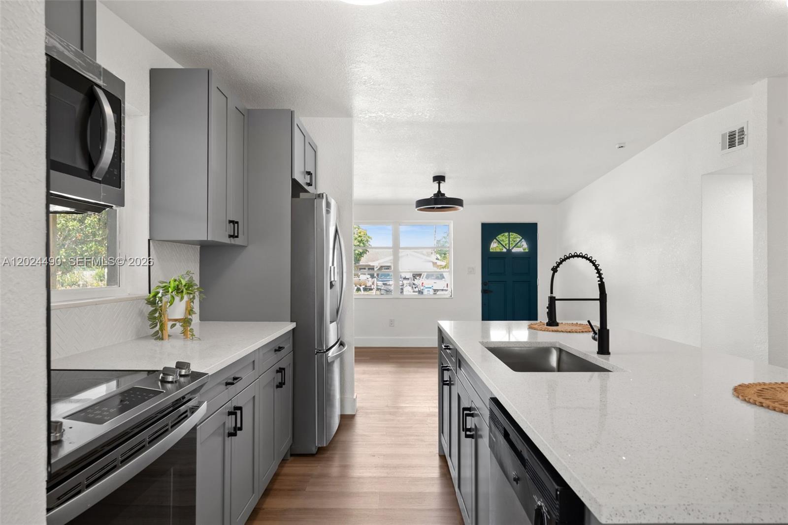 9596 Groveland Street, FL 33772, Seminole