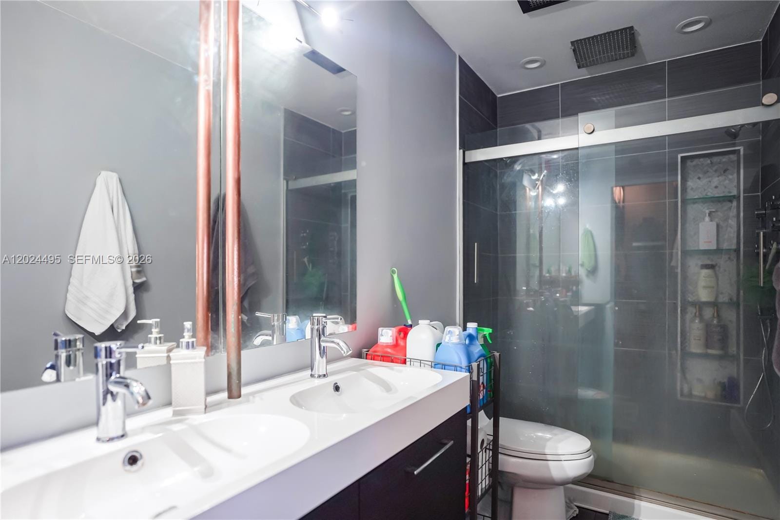 18101 NW 68th Avenue C204, Hialeah, FL 33015 photo 18