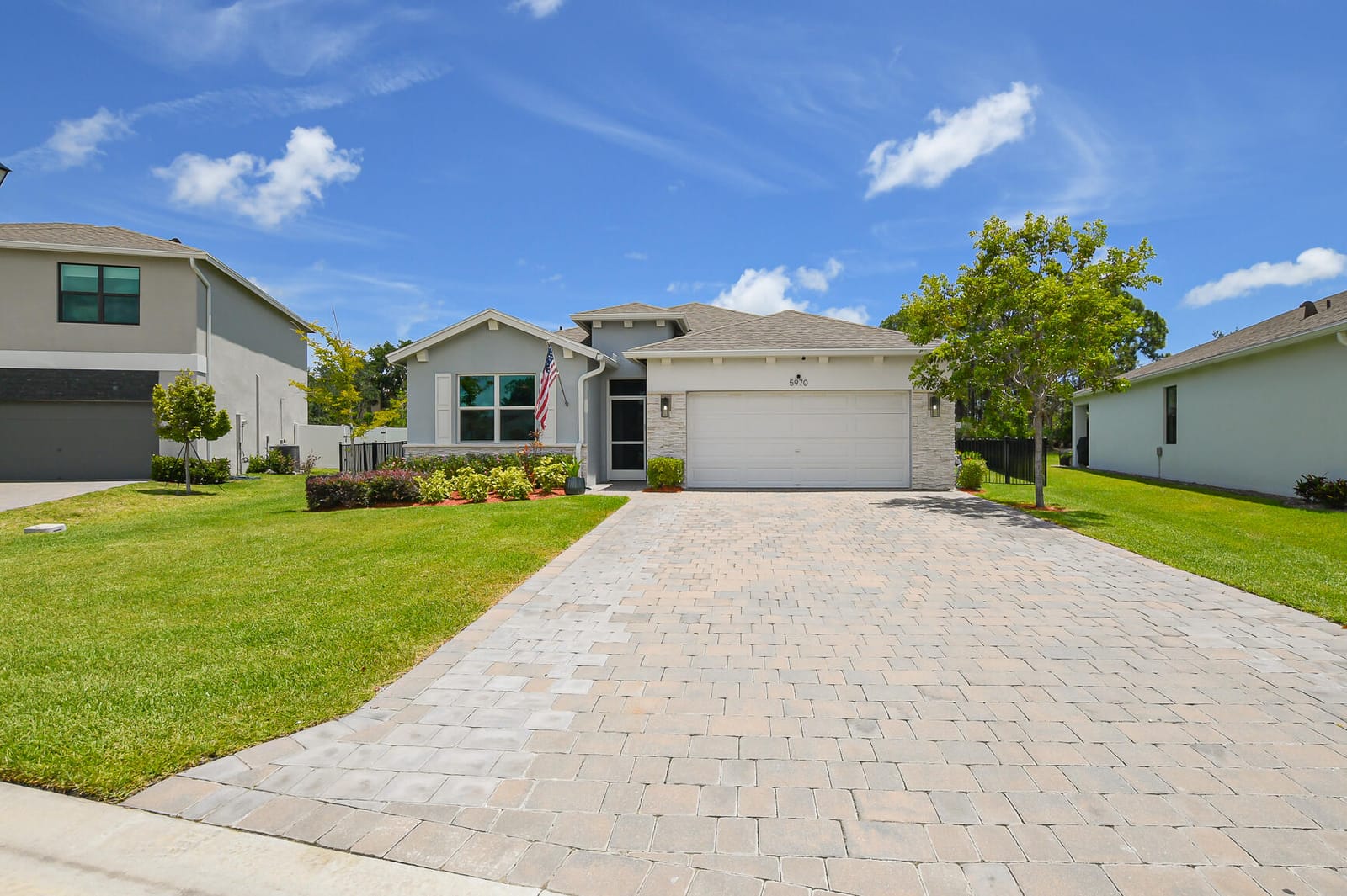 5970 SE Skyblue Circle, Stuart, FL 34997 photo 2