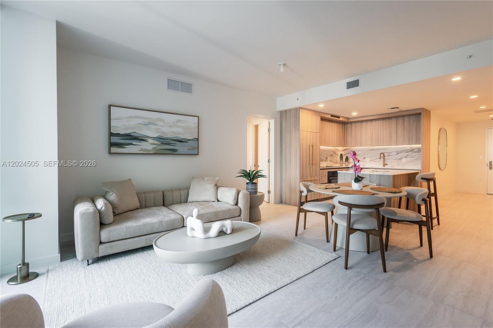 77 SE 5th Street 2602, Miami, FL 33131 photo 2
