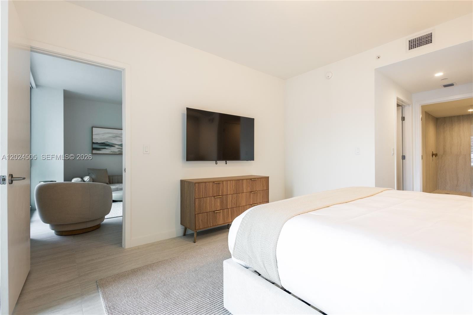 77 SE 5th Street 2602, Miami, FL 33131 photo 12