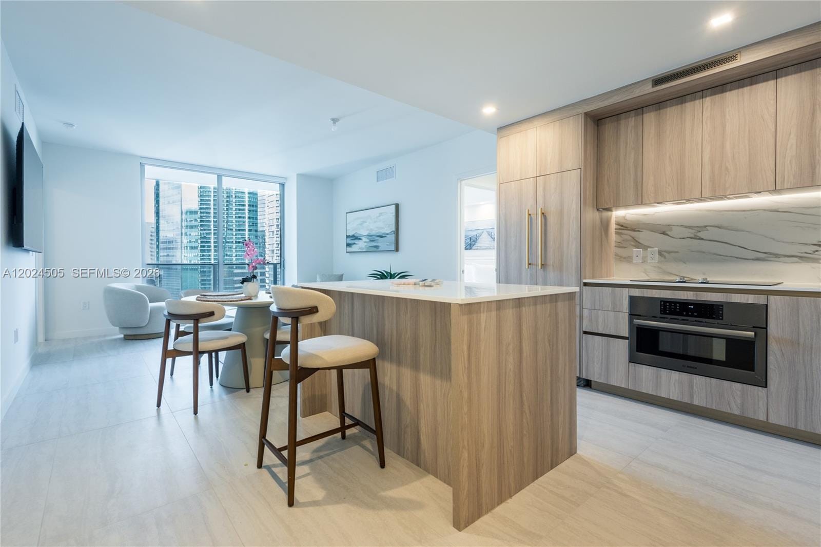 77 SE 5th Street 2602, Miami, FL 33131 photo 7