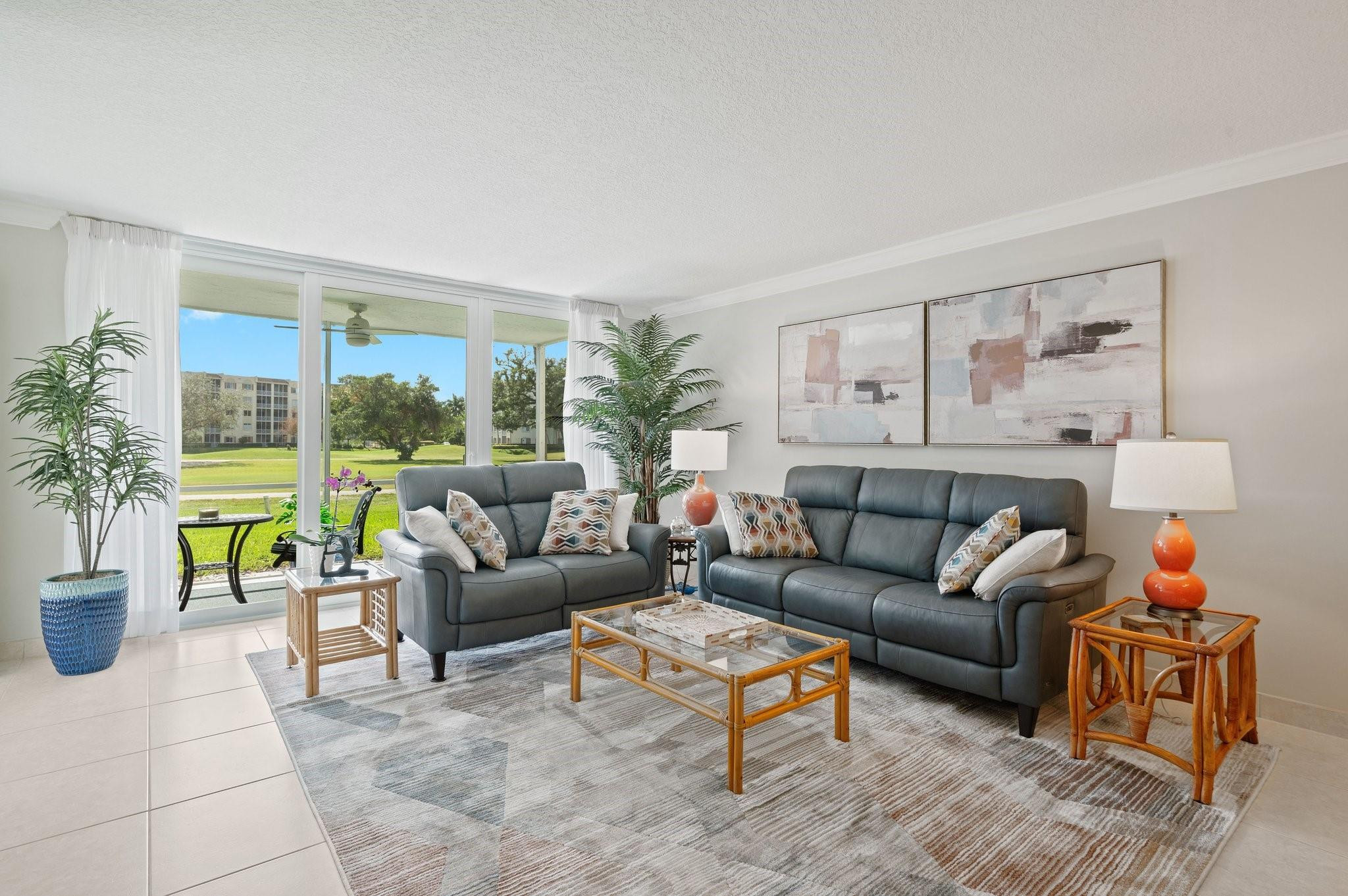 3700 Oaks Clubhouse Drive 106, Pompano Beach, FL 33069, Pompano Beach
