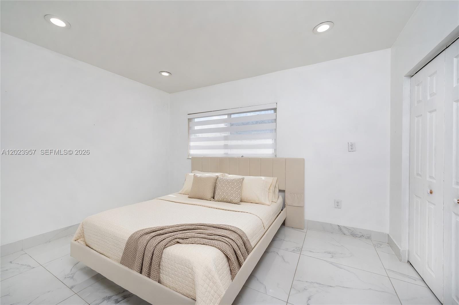 228 W 18th Street — photo 10