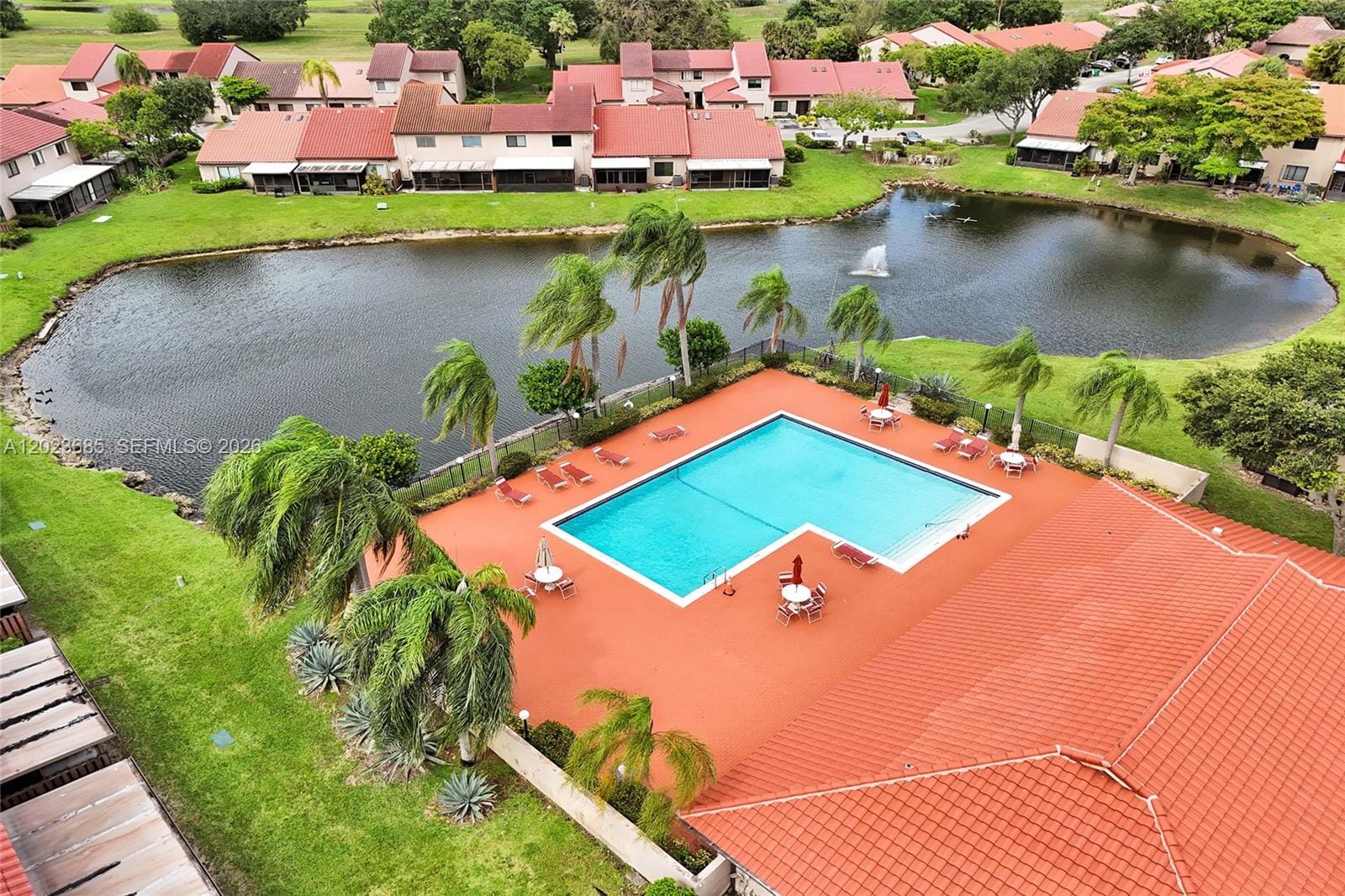 3273 W Inverrary Boulevard W, Lauderhill, FL 33319 photo 26