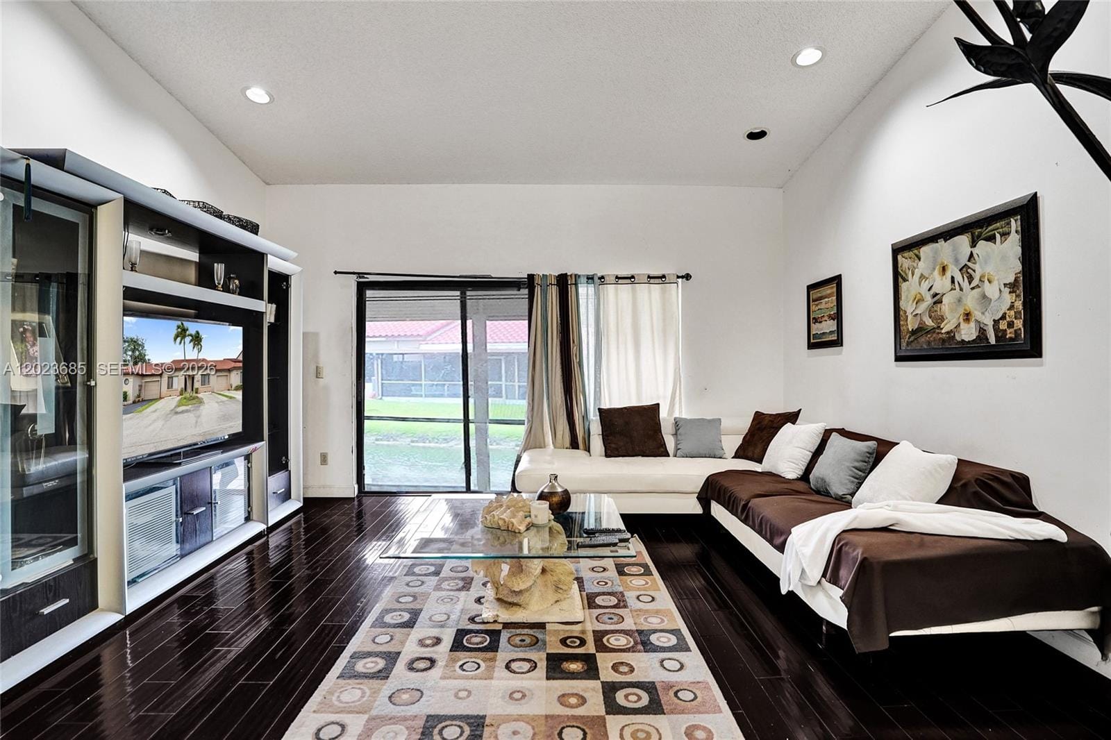 3273 W Inverrary Boulevard W, Lauderhill, FL 33319 photo 7