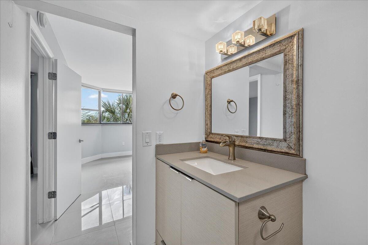 7451 NW 16th Street 407, Plantation, FL 33313 photo 13