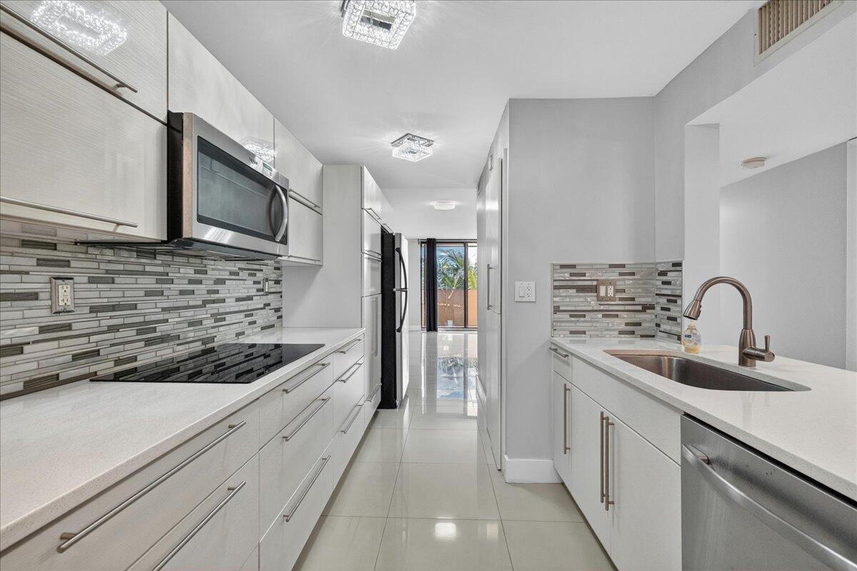 7451 NW 16th Street 407, Plantation, FL 33313, Plantation