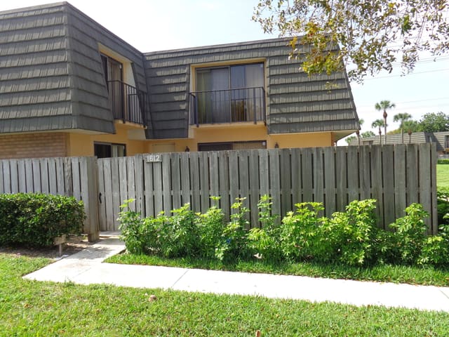 1612 16th Way 1612, West Palm Beach, FL 33407