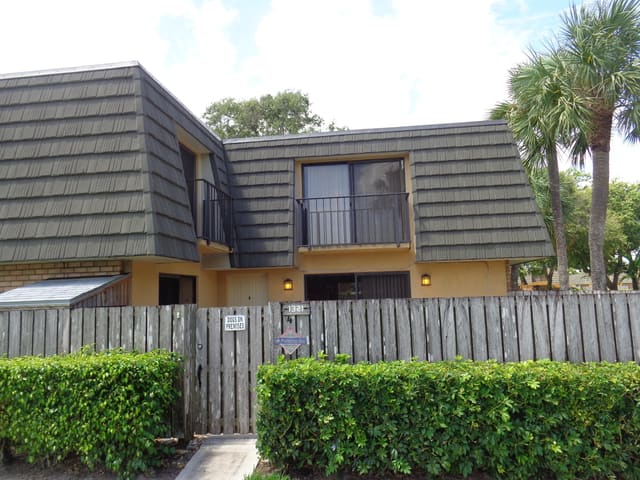 1321 13th Way, West Palm Beach, FL 33407