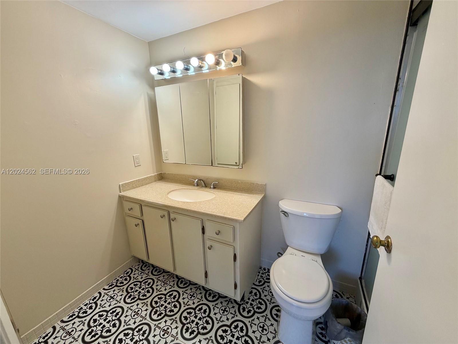 4001 Hillcrest Drive 609, Hollywood, FL 33021 photo 8