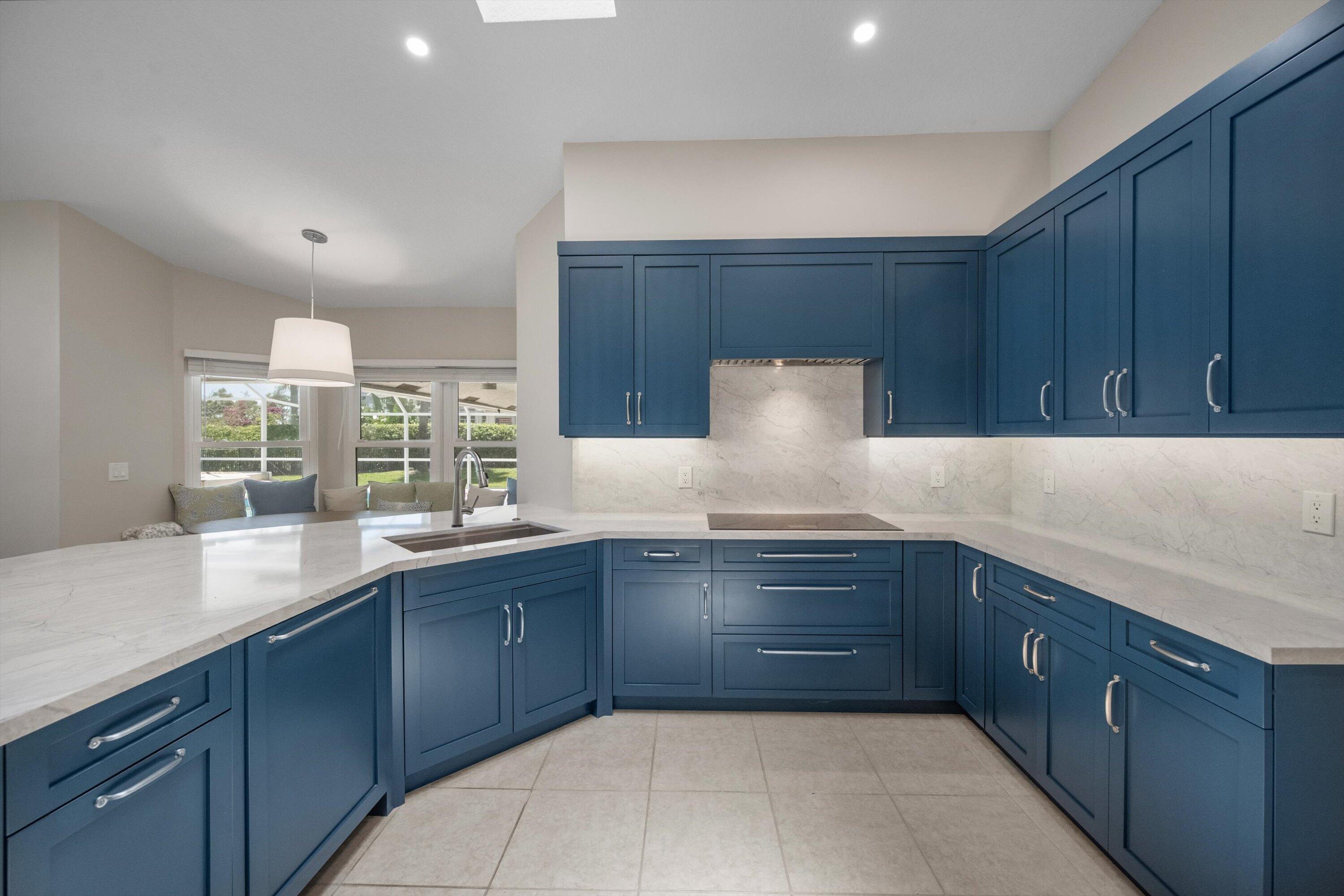 15880 Meadow Wood Drive, Wellington, FL 33414, Wellington