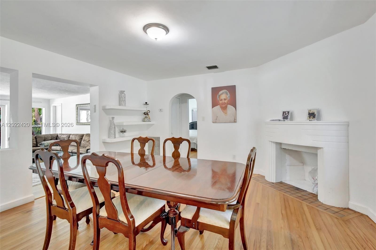 1523 Dewey Street — photo 9