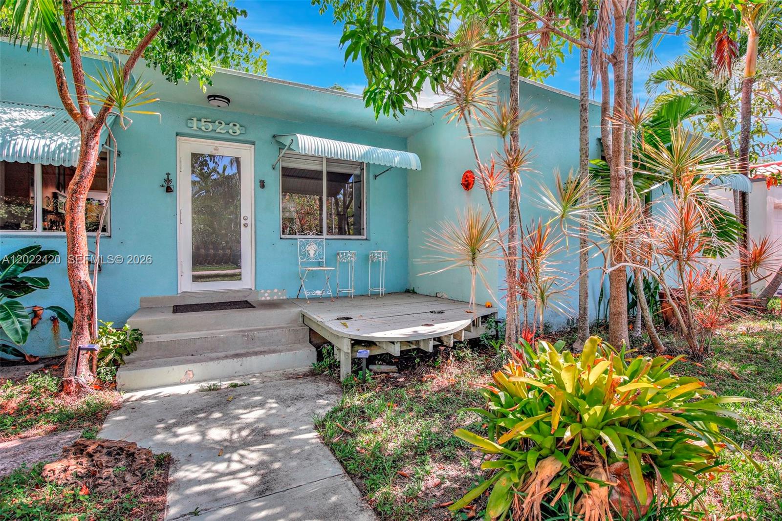 1523 Dewey Street, Hollywood, FL 33020, Hollywood