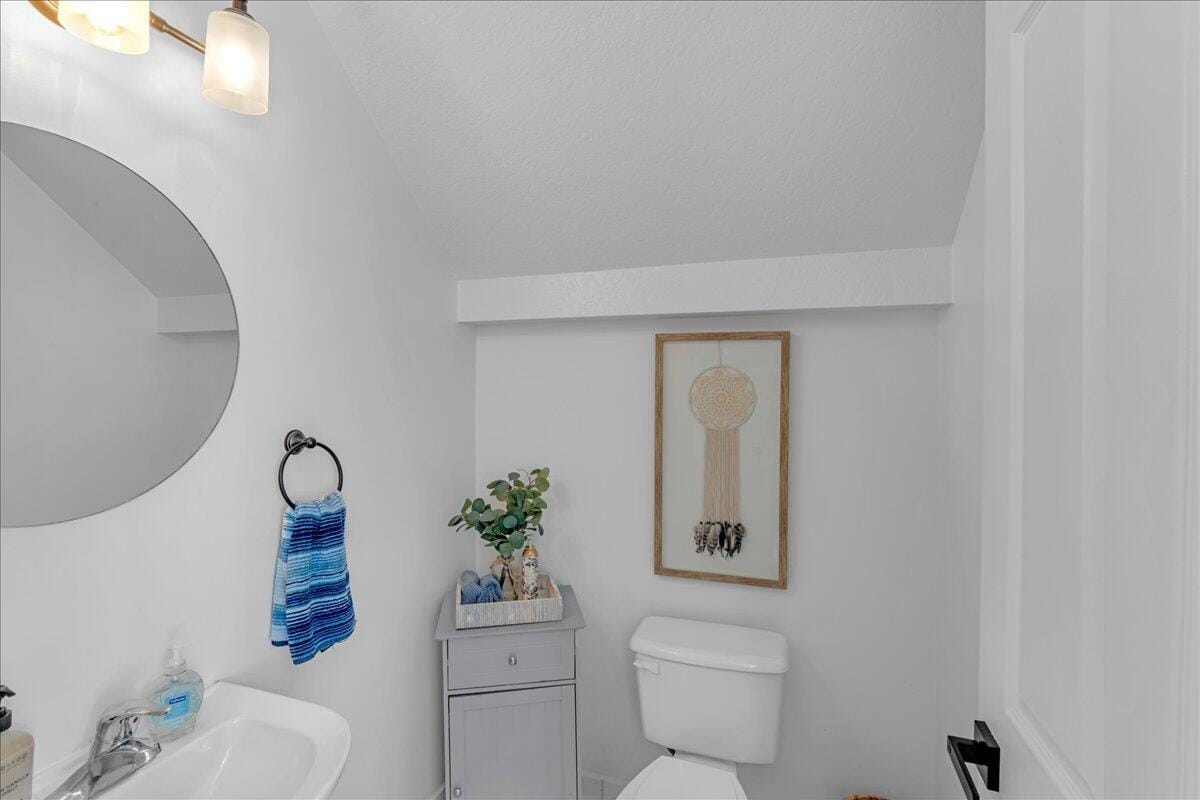 128 Lake Monterey Circle, Boynton Beach, FL 33426 photo 15