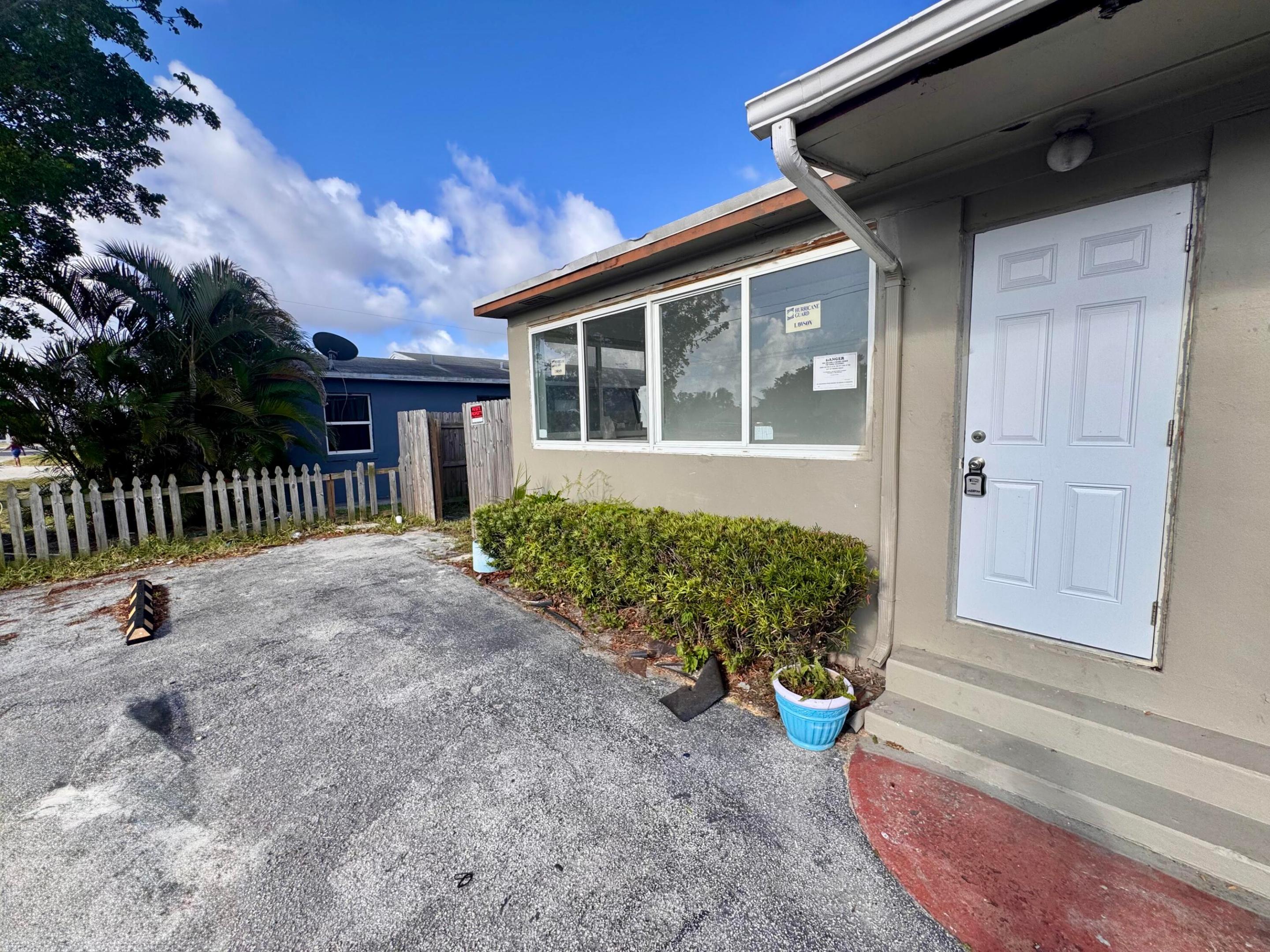 2513 Avenue E, Riviera Beach, FL 33404, Riviera Beach