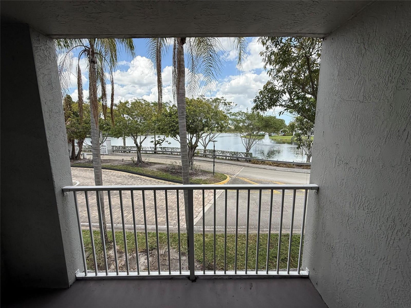 11165 SW 6th Street 204 — photo 8