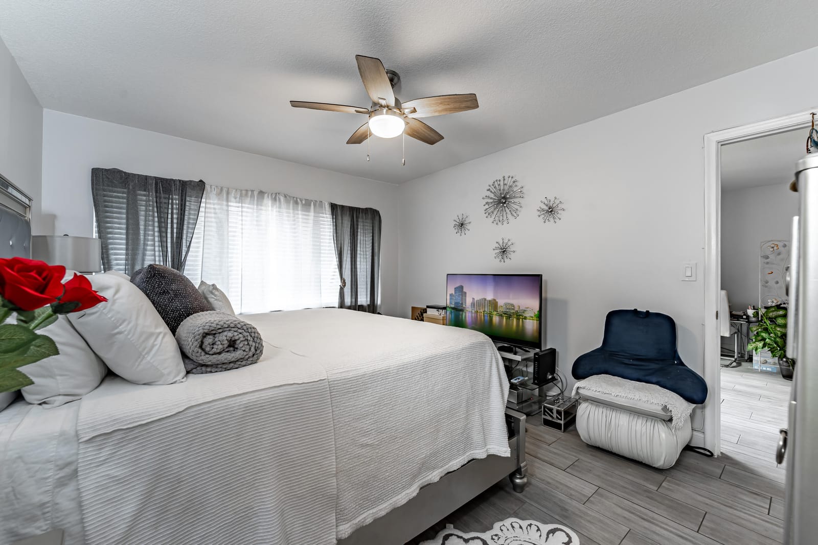 8911 S Hollybrook Boulevard 306, Pembroke Pines, FL 33025 photo 14