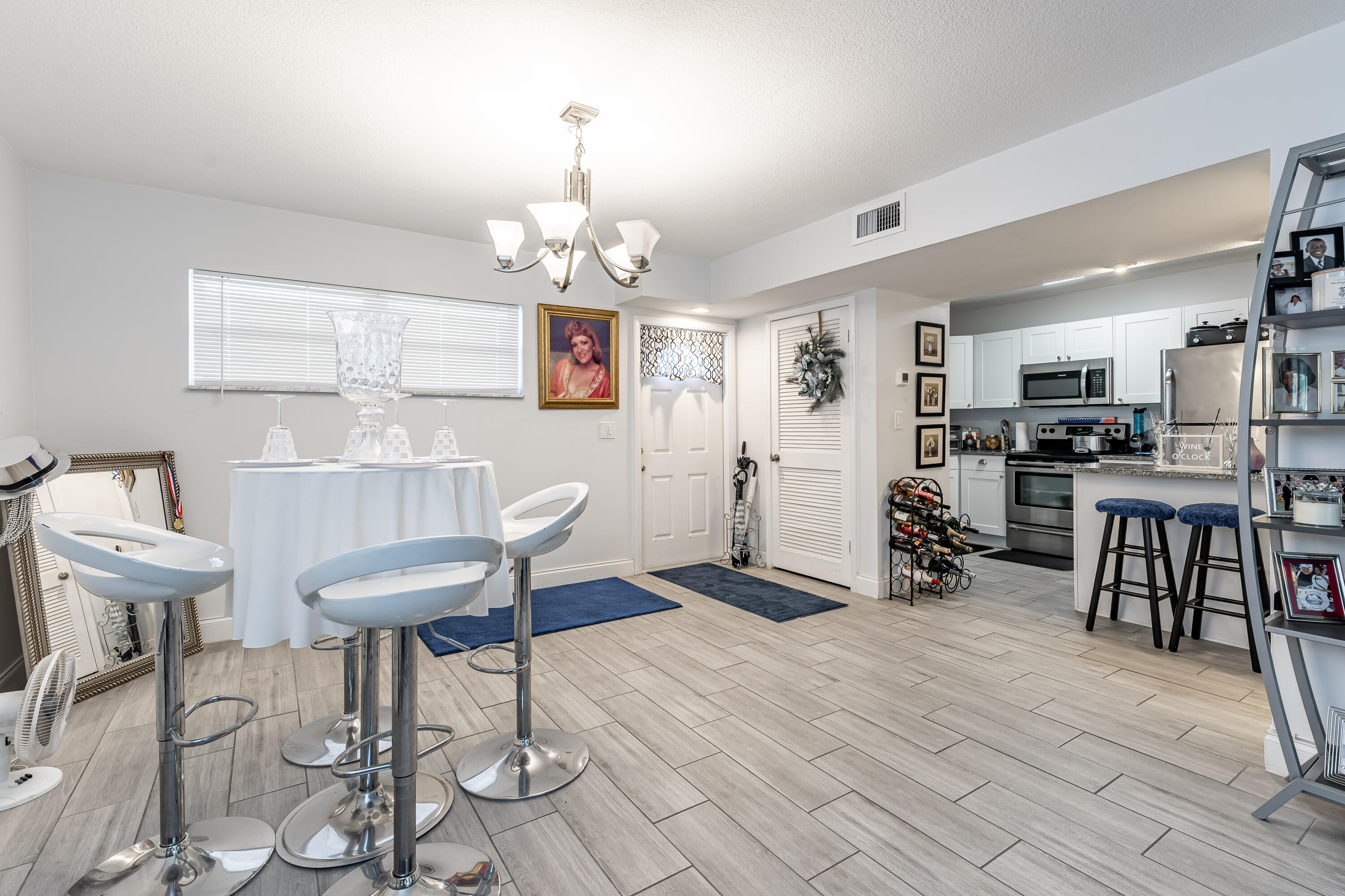 8911 S Hollybrook Boulevard 306, Pembroke Pines, FL 33025, Pembroke Pines