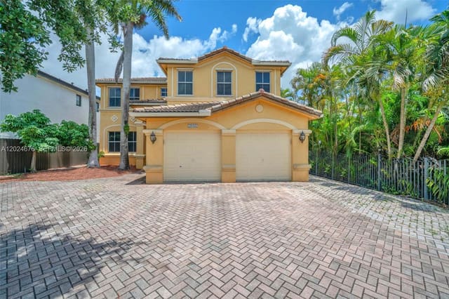 2155 SW 156th Court, Miami, FL 33185