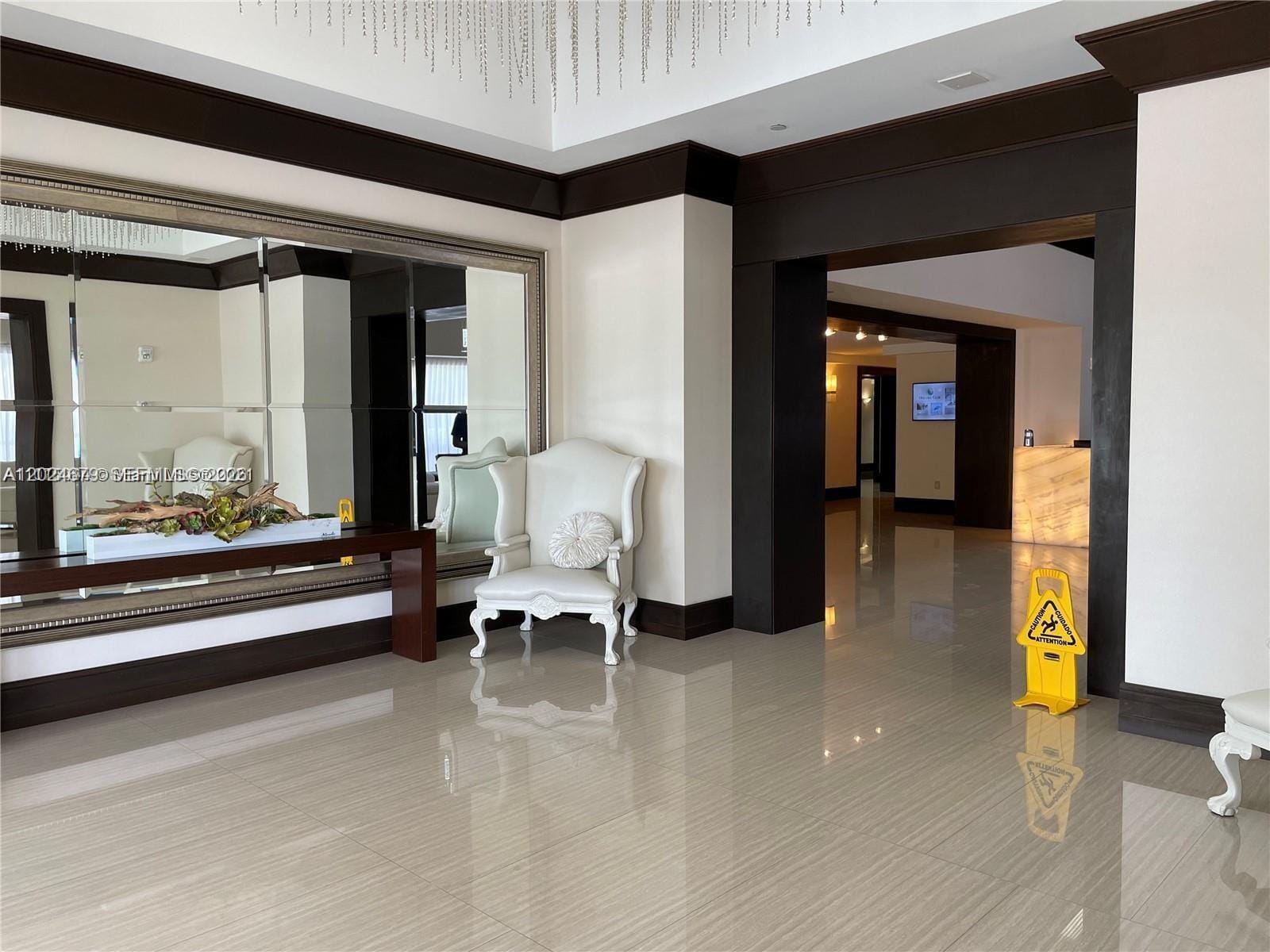 16485 Collins Avenue 538, Sunny Isles Beach, FL 33160 photo 2