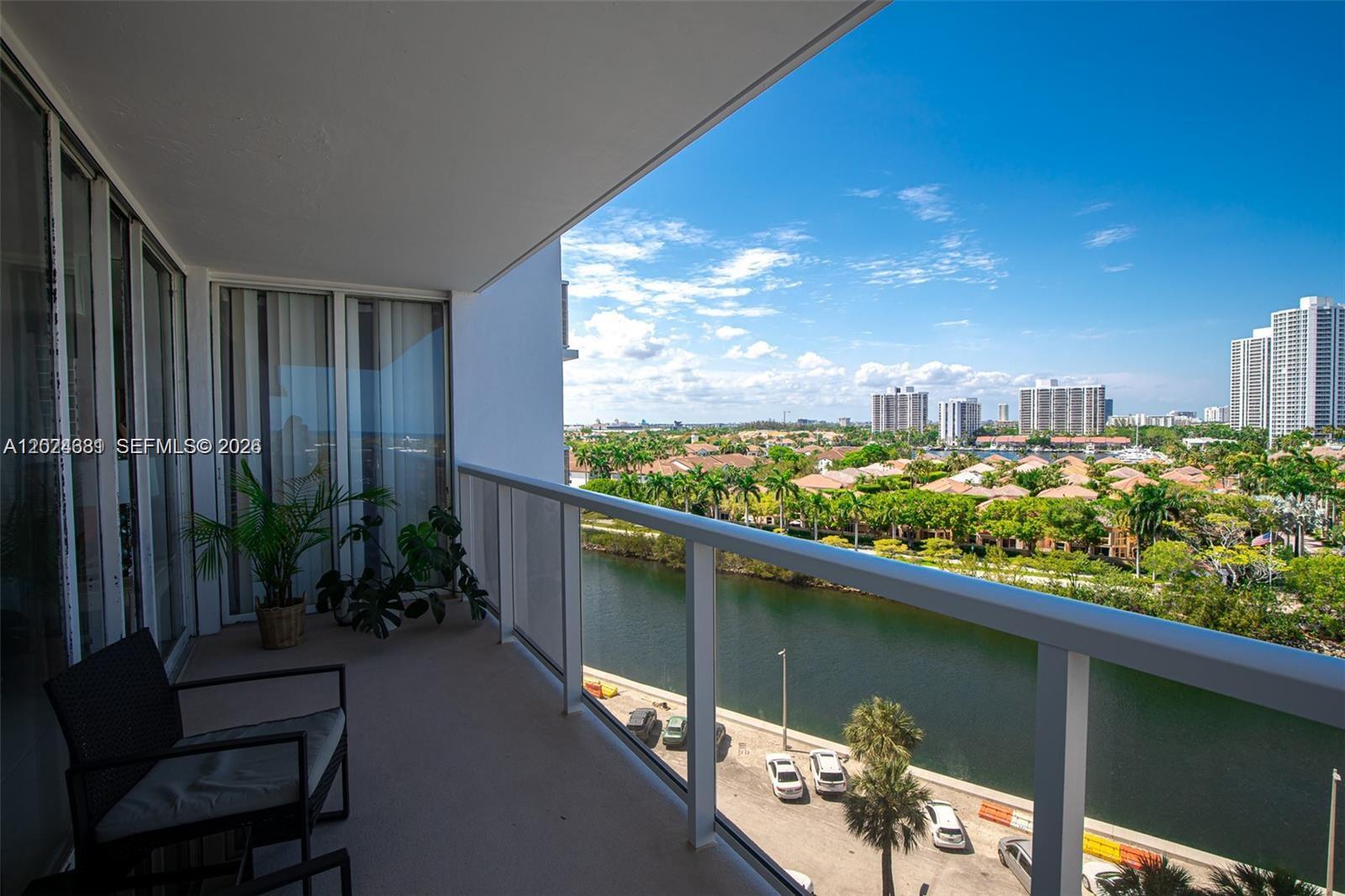 3701 N Country Club Drive 902, Aventura, FL 33180, Aventura