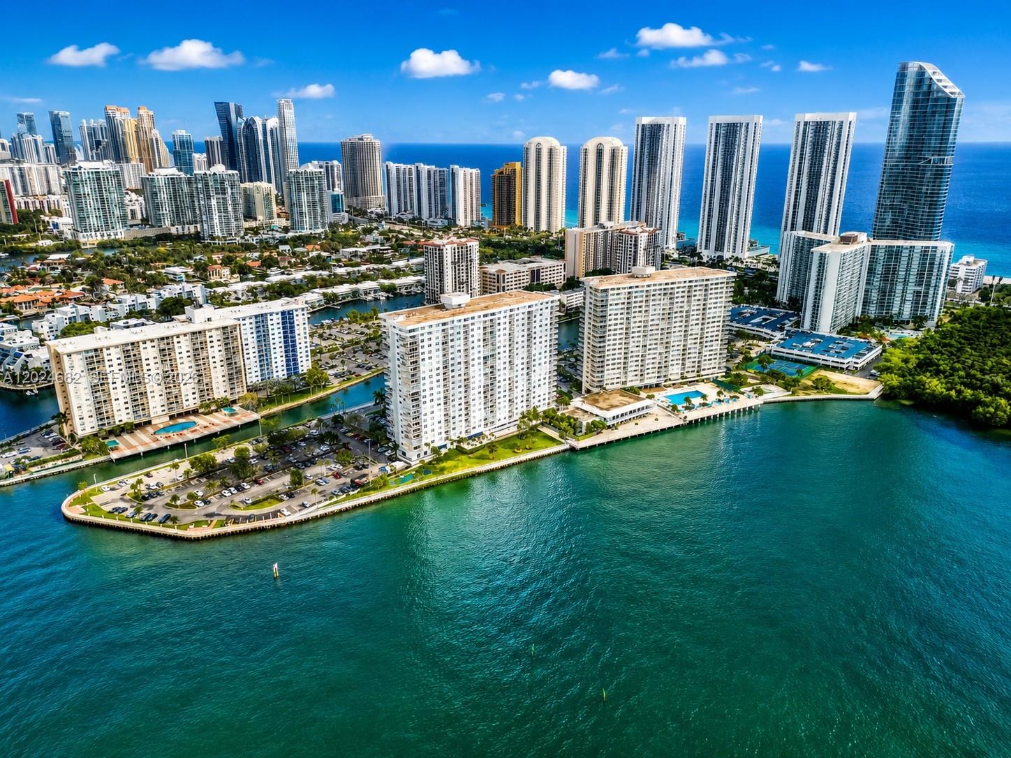 300 Bayview Drive 807, Sunny Isles Beach, FL 33160, Sunny Isles Beach