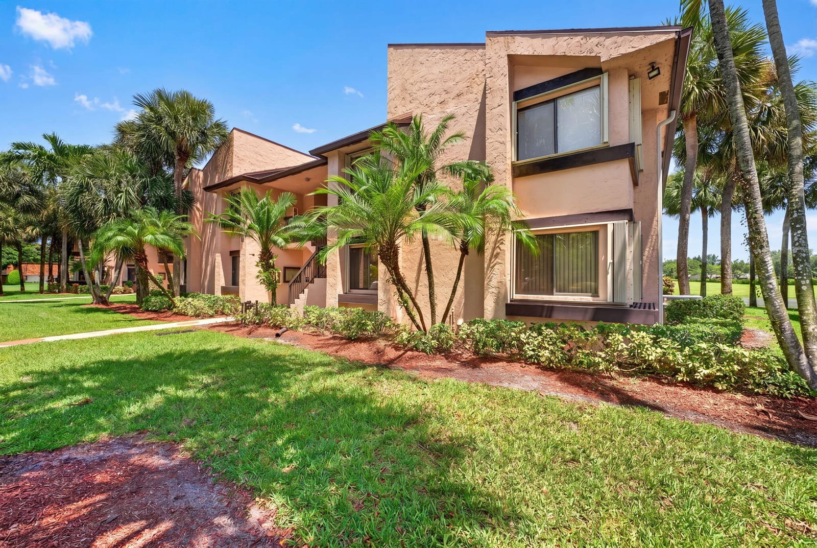 2240 SW 92nd Terrace 2402, Davie, FL 33324 photo 3