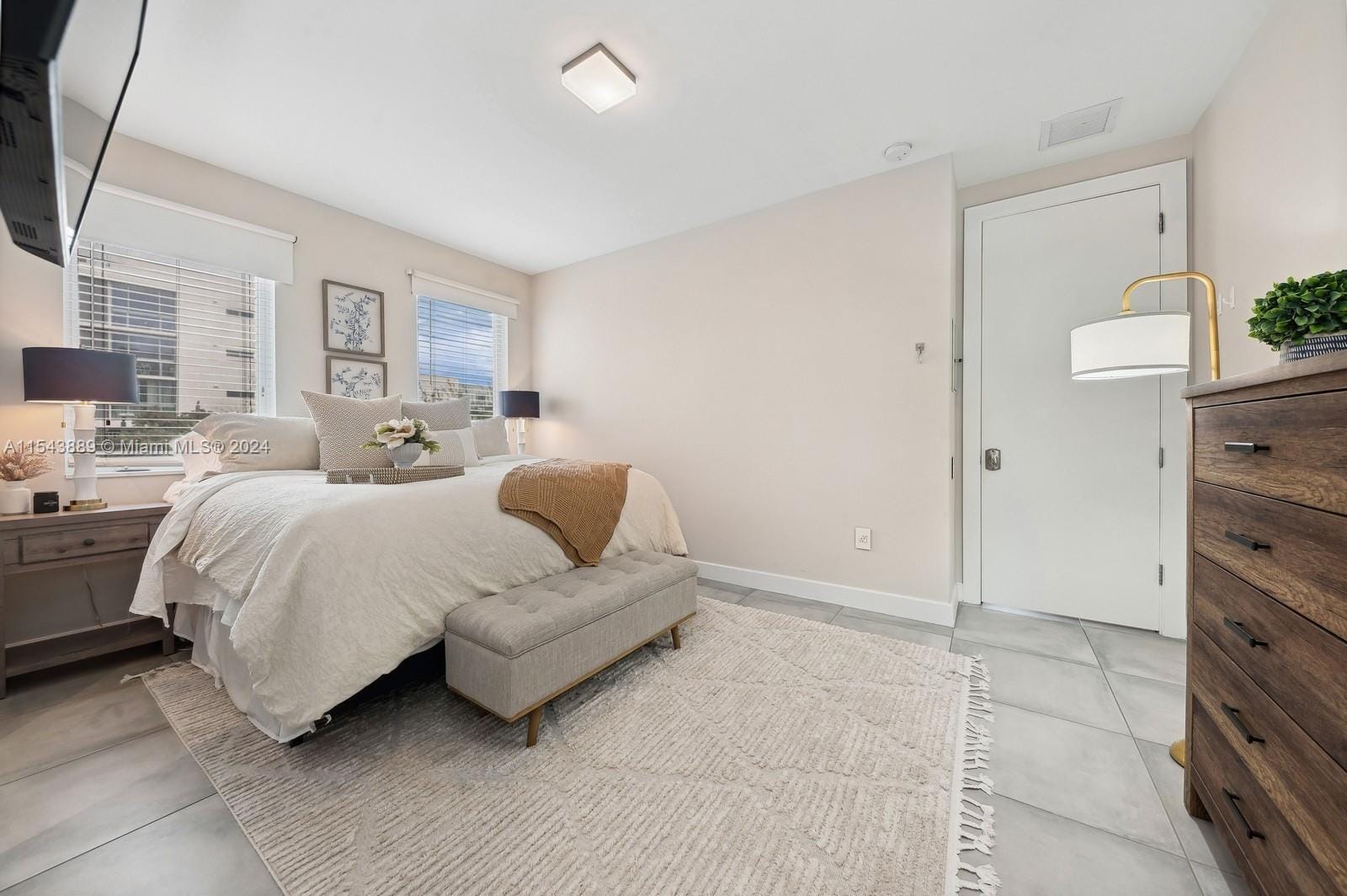 111 SE 2nd Street 201 — photo 12