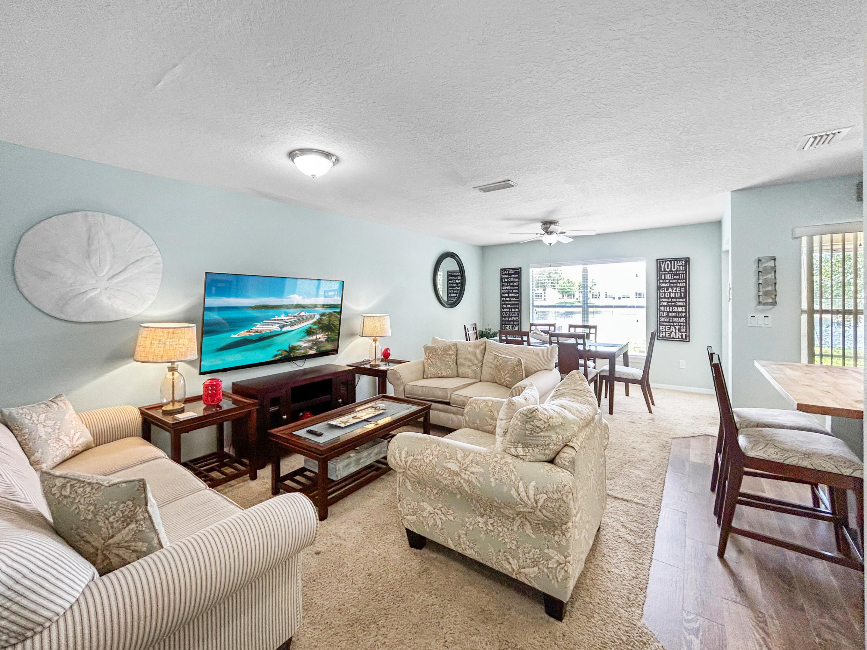 2749 Club Cortile Circle, Kissimmee, FL 34746, Kissimmee