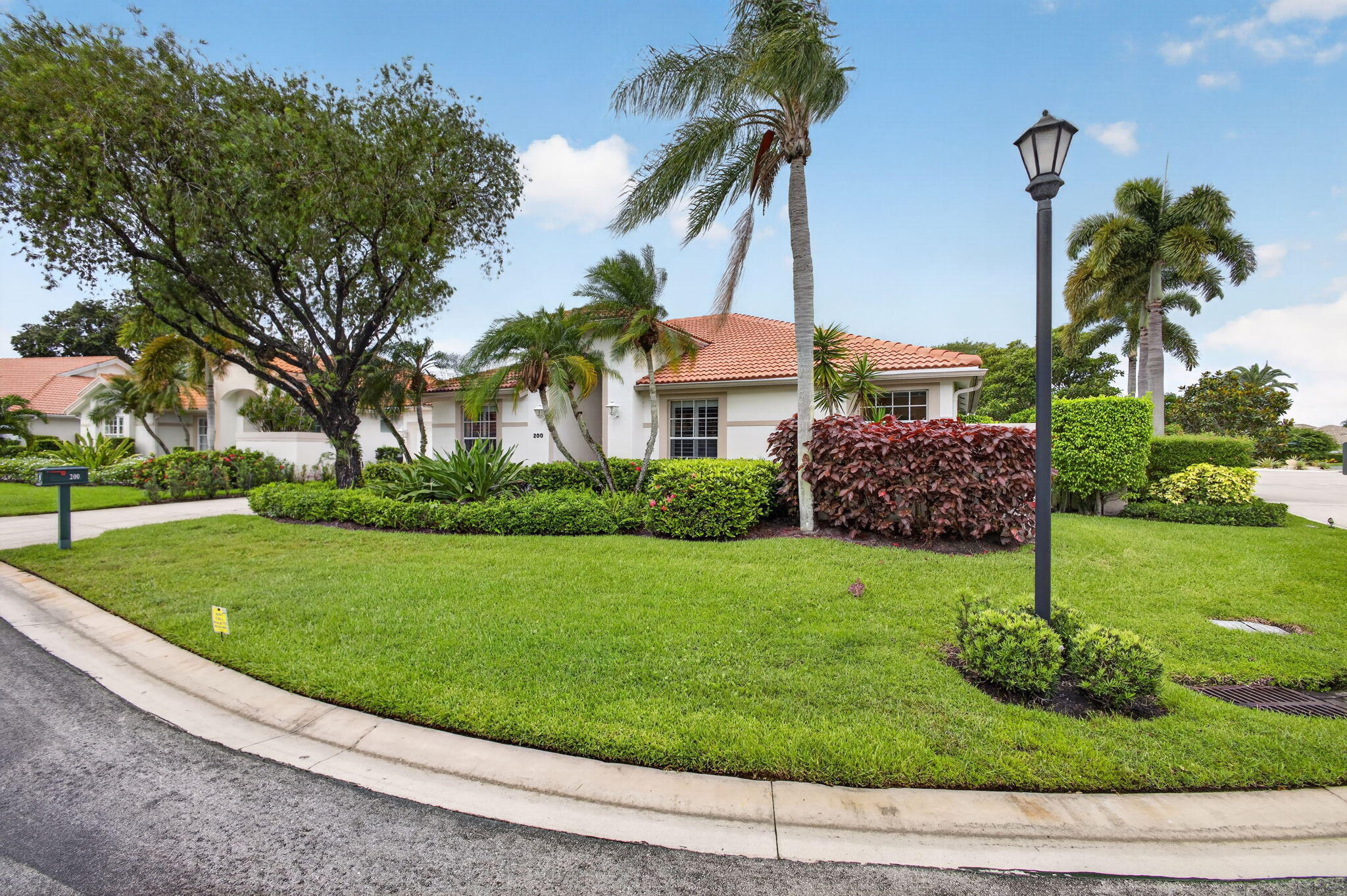 200 Eagleton Estates Boulevard — photo 2