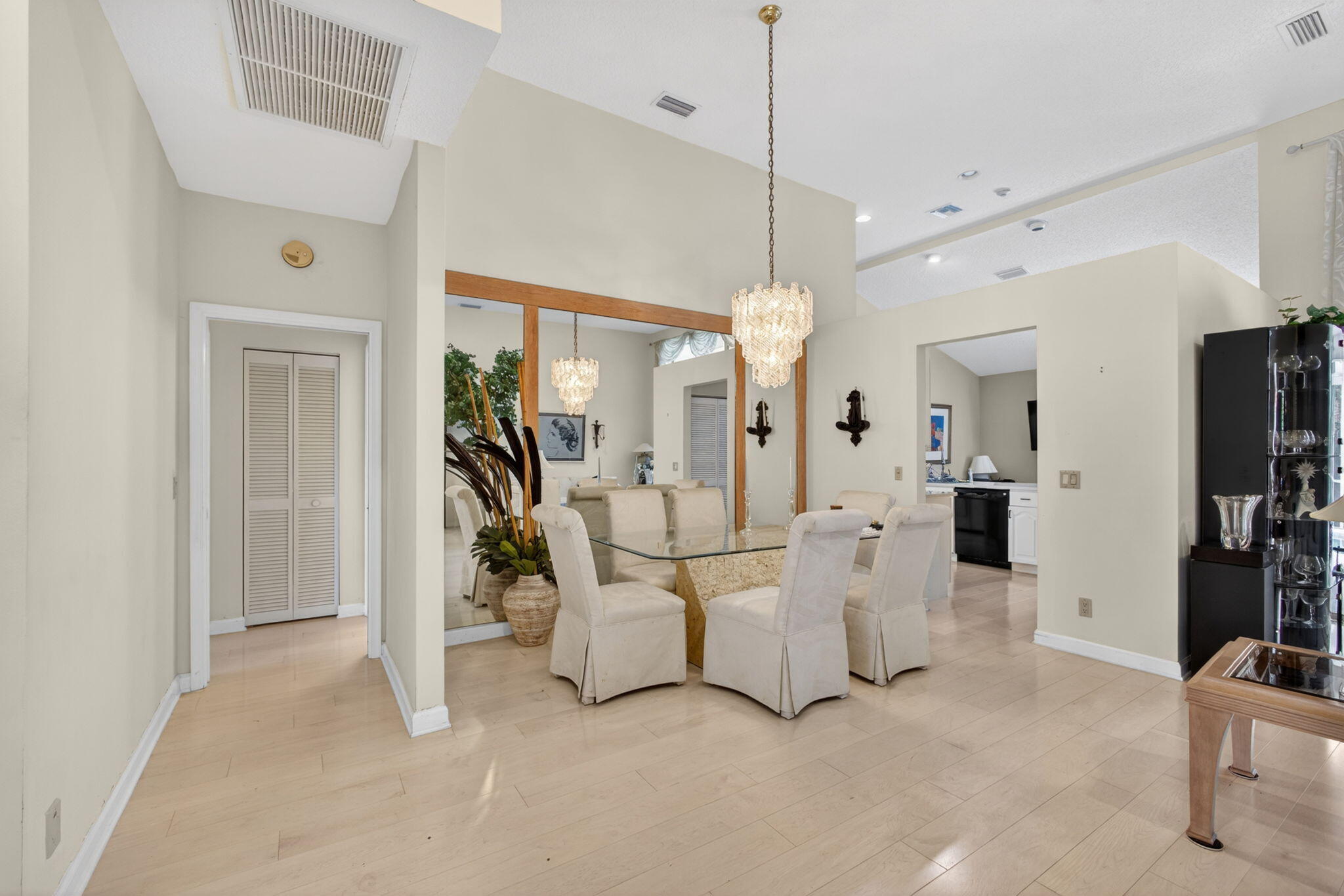 200 Eagleton Estates Boulevard — photo 6