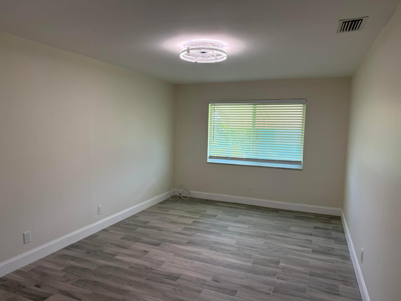 255 South Boulevard D — photo 11