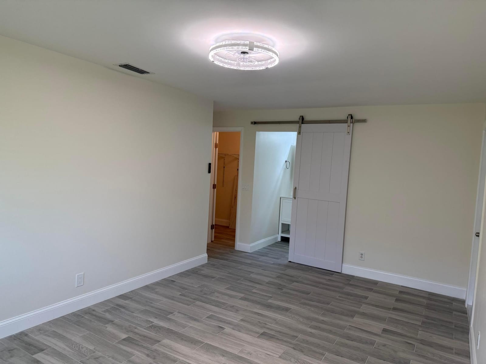 255 South Boulevard D — photo 12