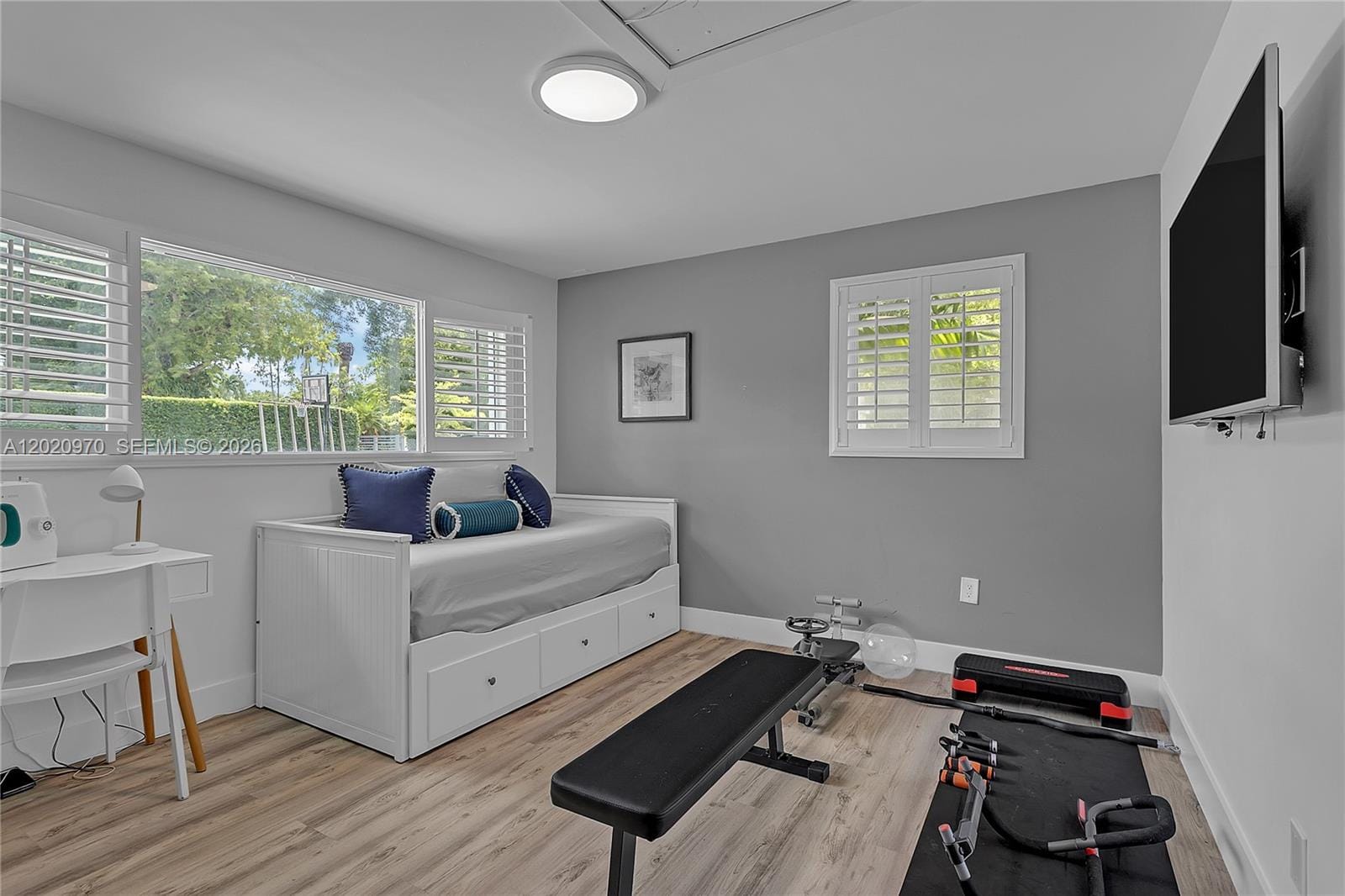 95 Shore Drive W — photo 12