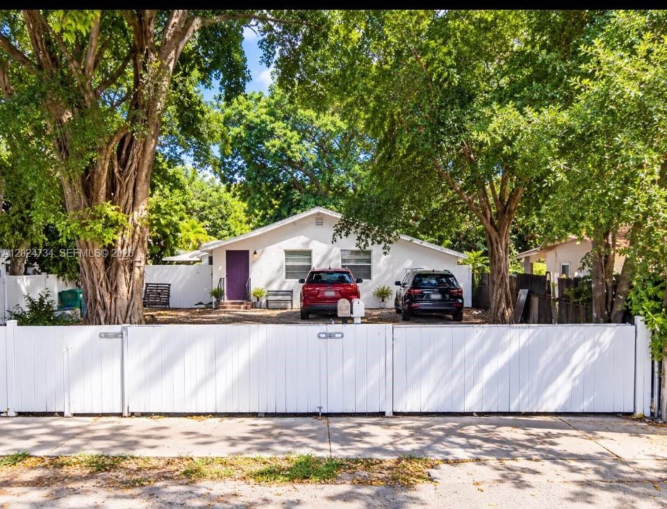 5647 NW 5th Court B, Miami, FL 33127 photo 8