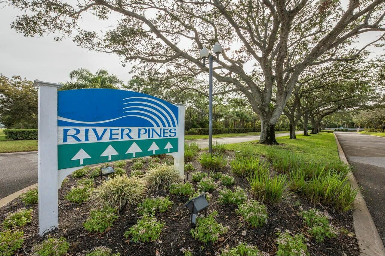 6166 SE Riverboat Drive 926, Stuart, FL 34997 photo 2